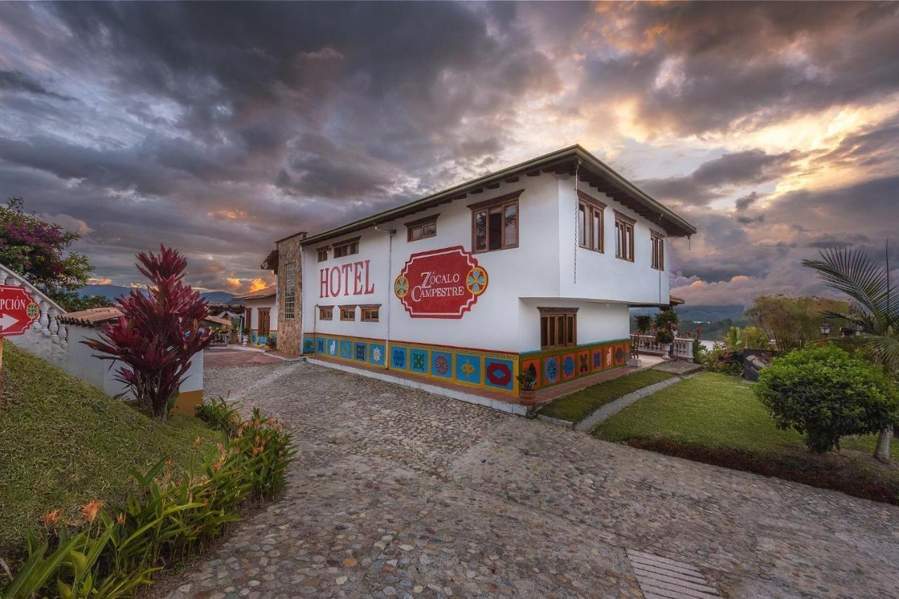 Hotel Zocalo Campestre Guatape Exterior photo