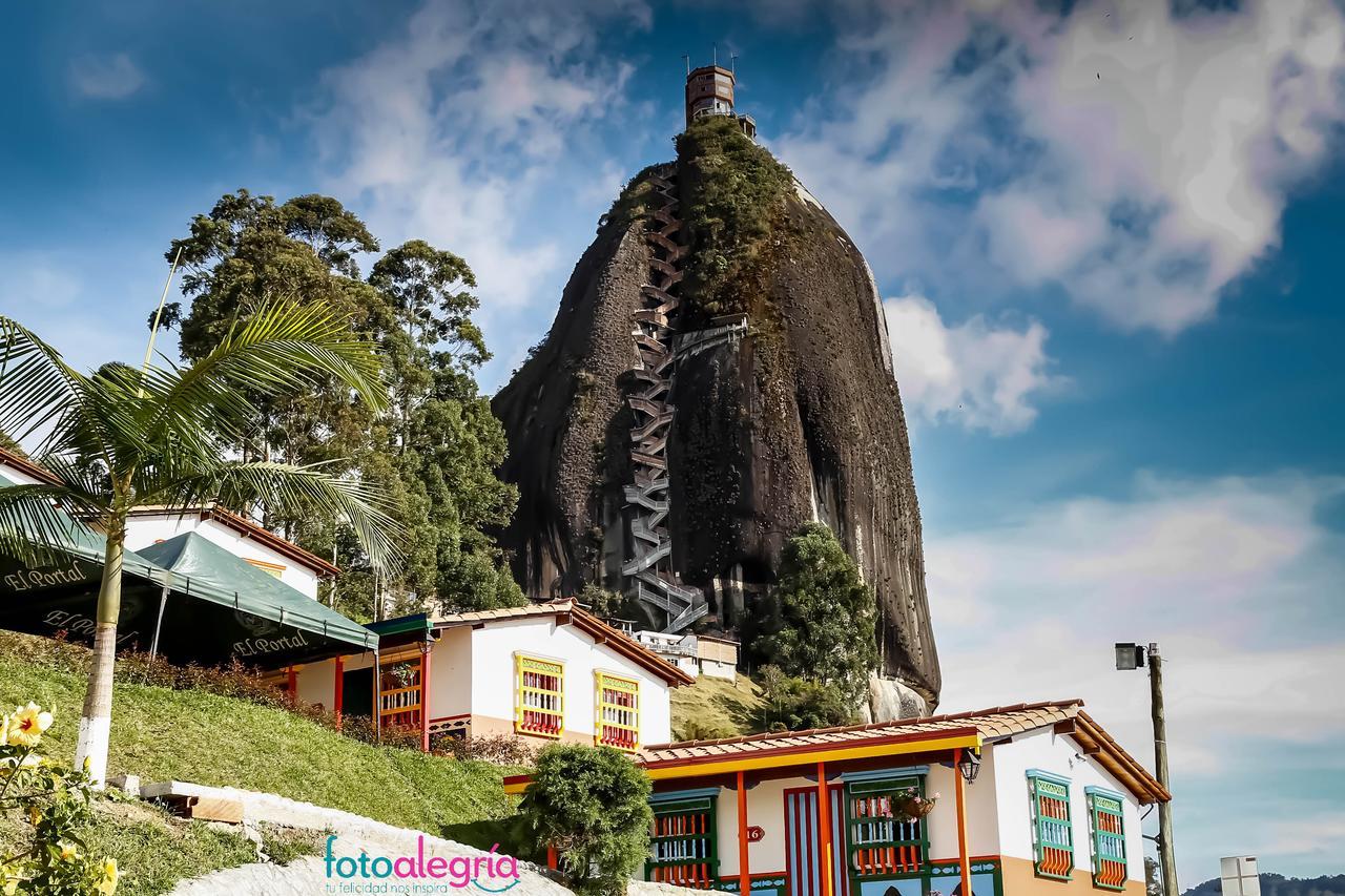 Hotel Zocalo Campestre Guatape Exterior photo